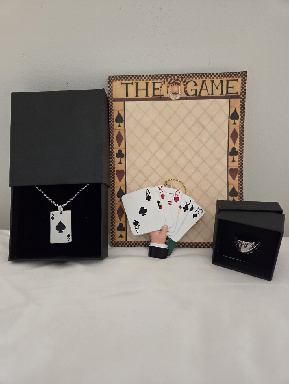 4 PIECE POKER PLAYER'S BUNDLE